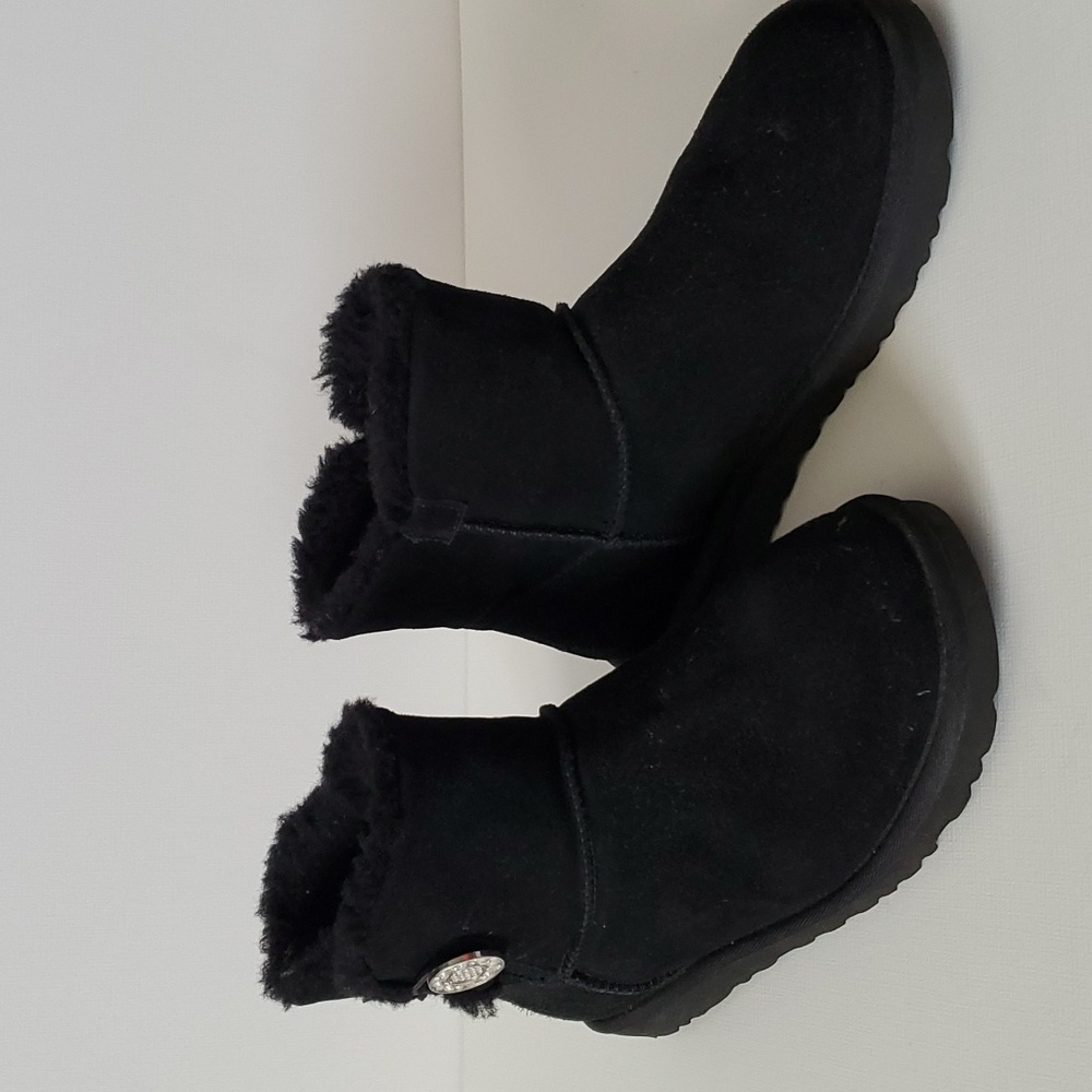 UGG BAILEY BUTTON BLING CRYSTALS SUEDE/ WOOL BOOT size 8